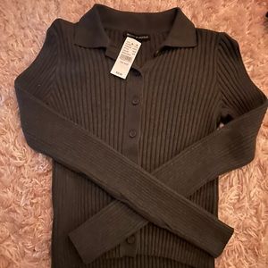 Brandy Melville NWT grey Button up sweater